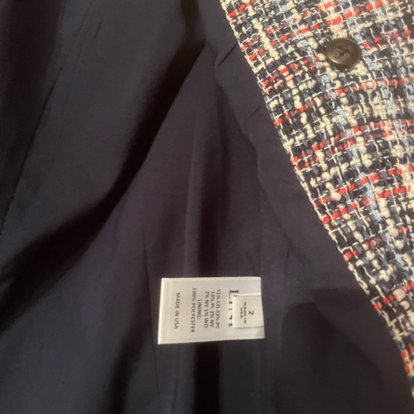 LINI Blazer - Picture 3 of 4